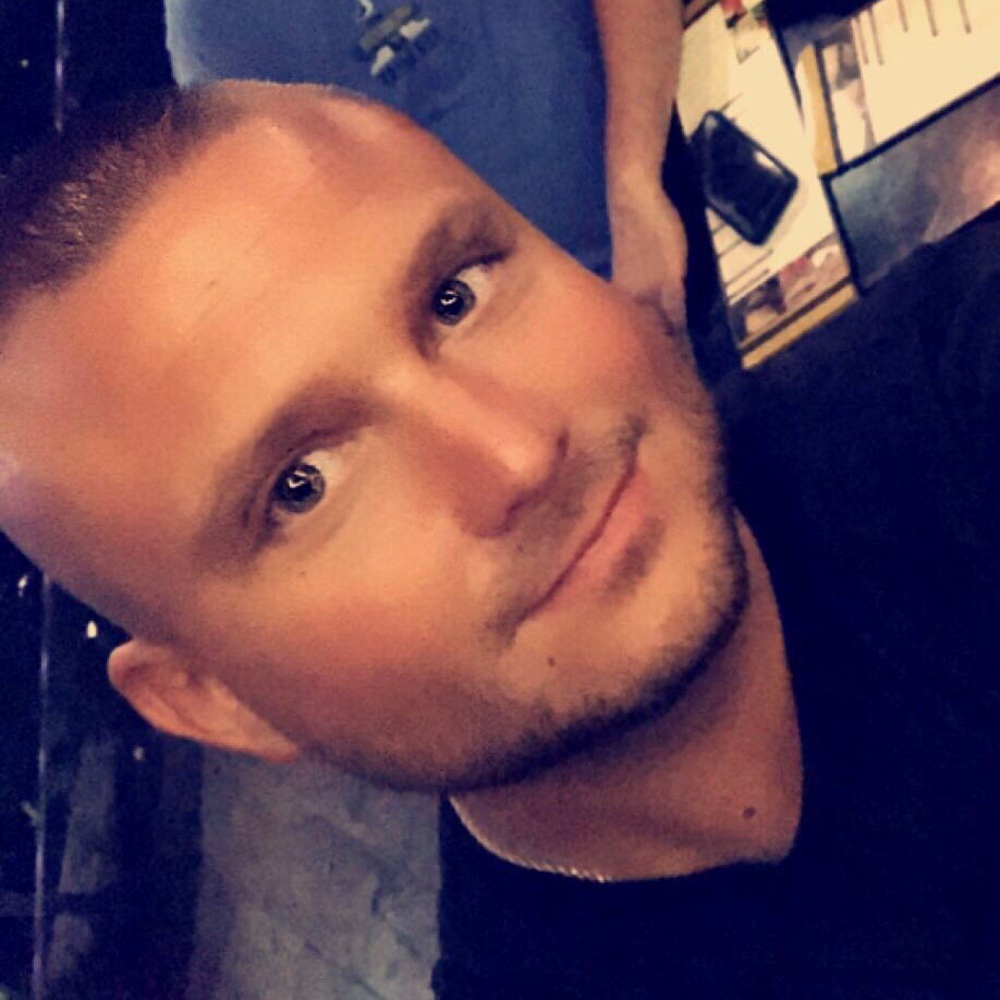 Meet your Posher, Kyle